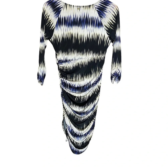 NWT GUESS 3/4 Sleeve Joise Rutched Mini Dress Jet Black Multi Size Medium - Picture 4 of 12